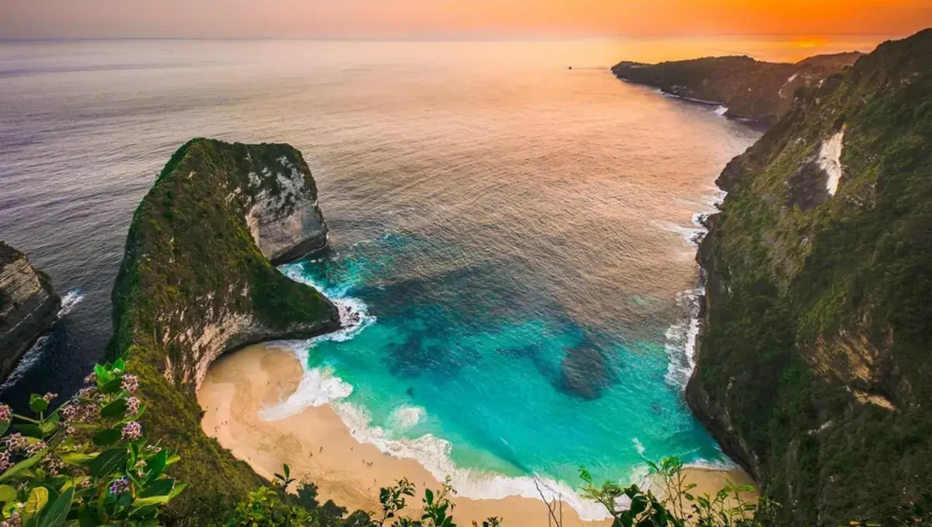 kelingking beach